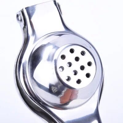 Stainless steel lemon clip, lemon juicer, lemon juicer, manual juicer, small baby juicer Application Scenario