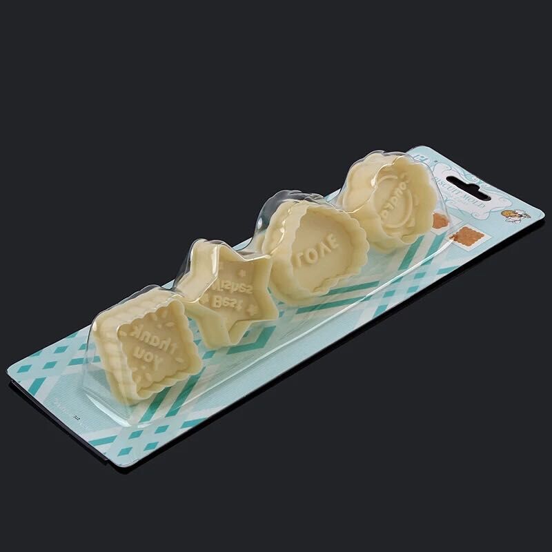 Four-piece cake mold set, five-pointed star heart-shaped baking equipment, food-grade plastic cookie mold Application Scenario