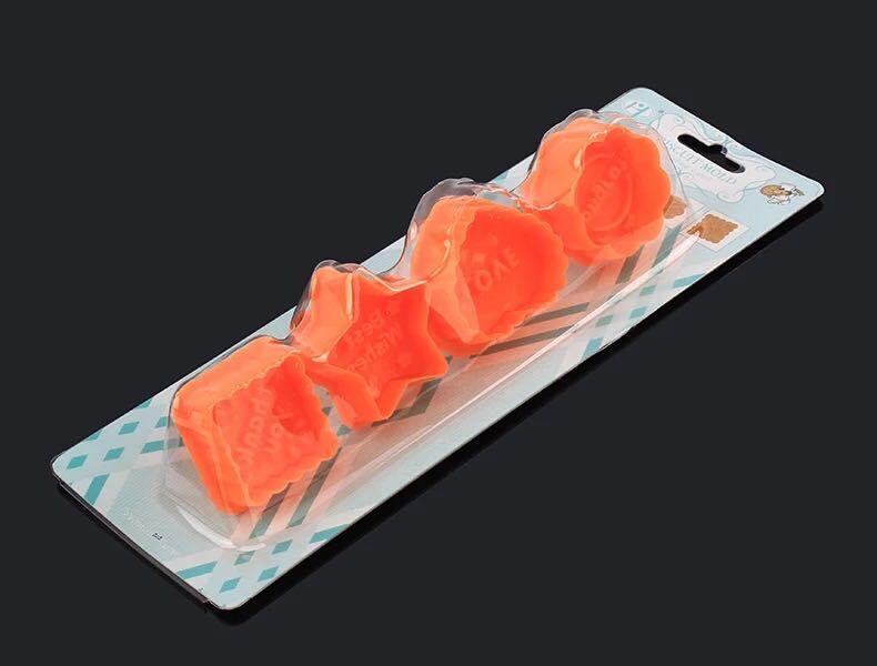 Four-piece cake mold set, five-pointed star heart-shaped baking equipment, food-grade plastic cookie mold details Picture