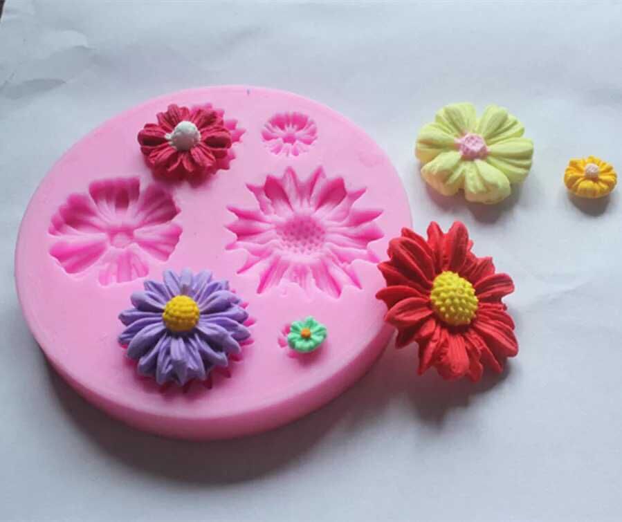 Silicone mold, fondant mold, chocolate mold, lace mold, cake decoration mold, six-hole chrysanthemum details Picture