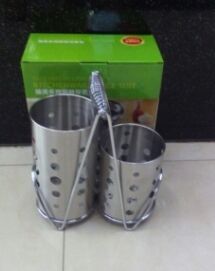 Exquisite multi-purpose kitchenware cage set
