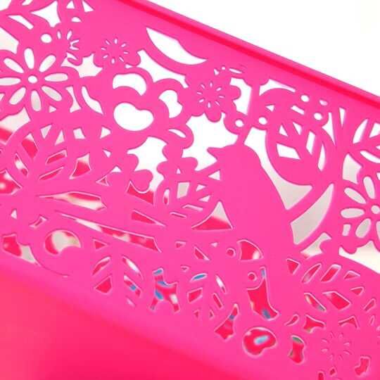 Birdsong and flower fragrance hollowed-out thickened plastic storage basket, desktop storage basket, bathroom tidying basket, bath basket details Picture