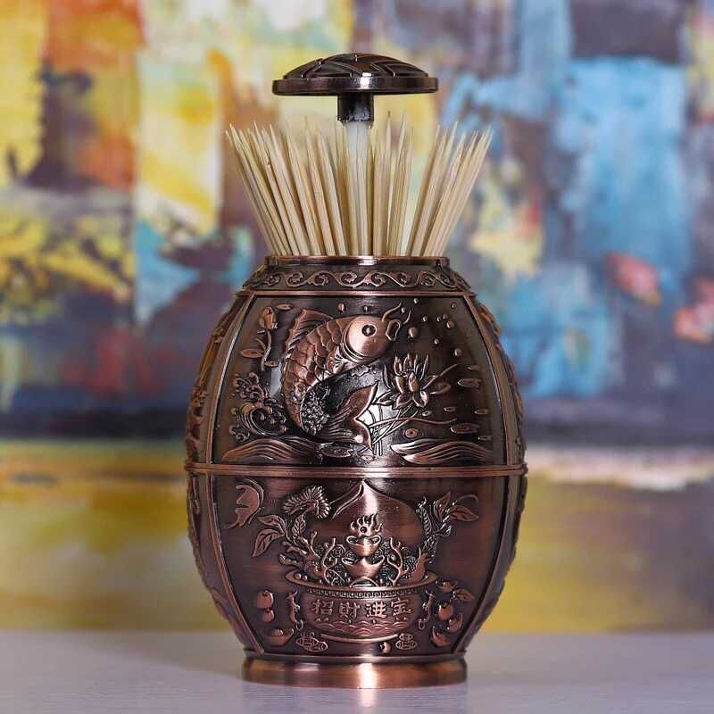 Portable retro hotel supplies toothpick box, creative automatic toothpick holder, high-end European-style fashionable and creative toothpick can