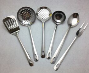 Stainless steel soup and porridge spoons, cooking spoons, stainless steel plastic-handled hot pot spoons, household spatula spoons