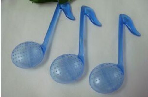 Unique and creative plastic tea brewers for home use
