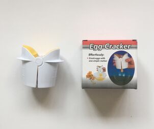 Egg beater, manual egg beater, egg white separator, kitchen gadgets, kitchenware