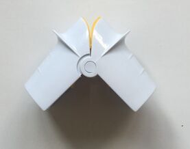 Egg beater, manual egg beater, egg white separator, kitchen gadgets, kitchenware details Picture