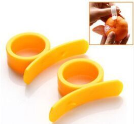 Snail peeler, creative ring-shaped ingenious pomegranate peeler that doesn't hurt hands, snail orange opener Specification image
