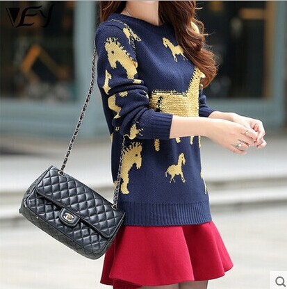 High-end long-sleeved pullover sweater for winter wear, women's knitted sweater, pullover top, plush pony, loose details Picture
