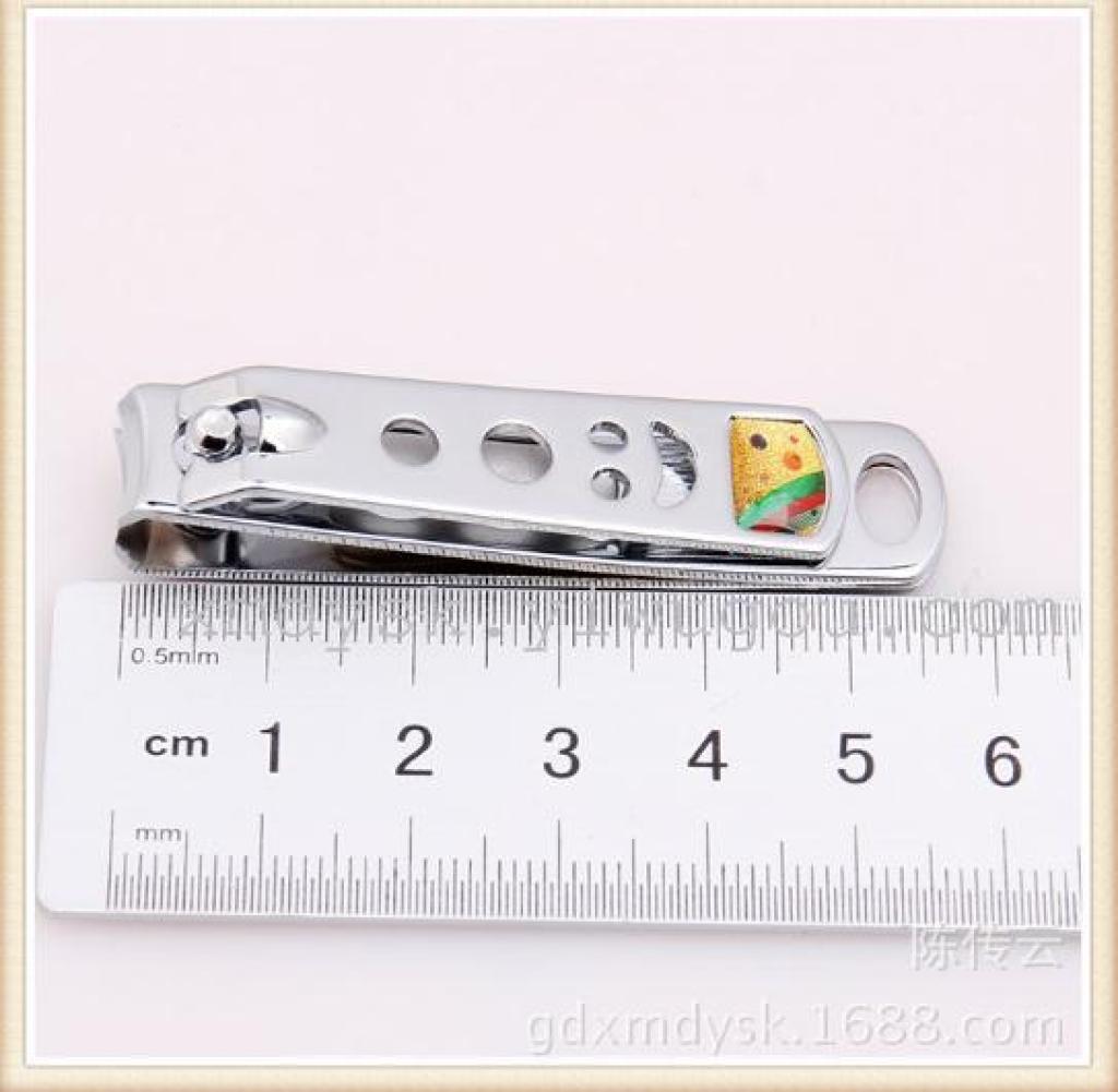 Factory direct sales of high-quality nail clippers and nail cutters. Wholesale nail clippers. Hot sales at 2-yuan street stalls details Picture