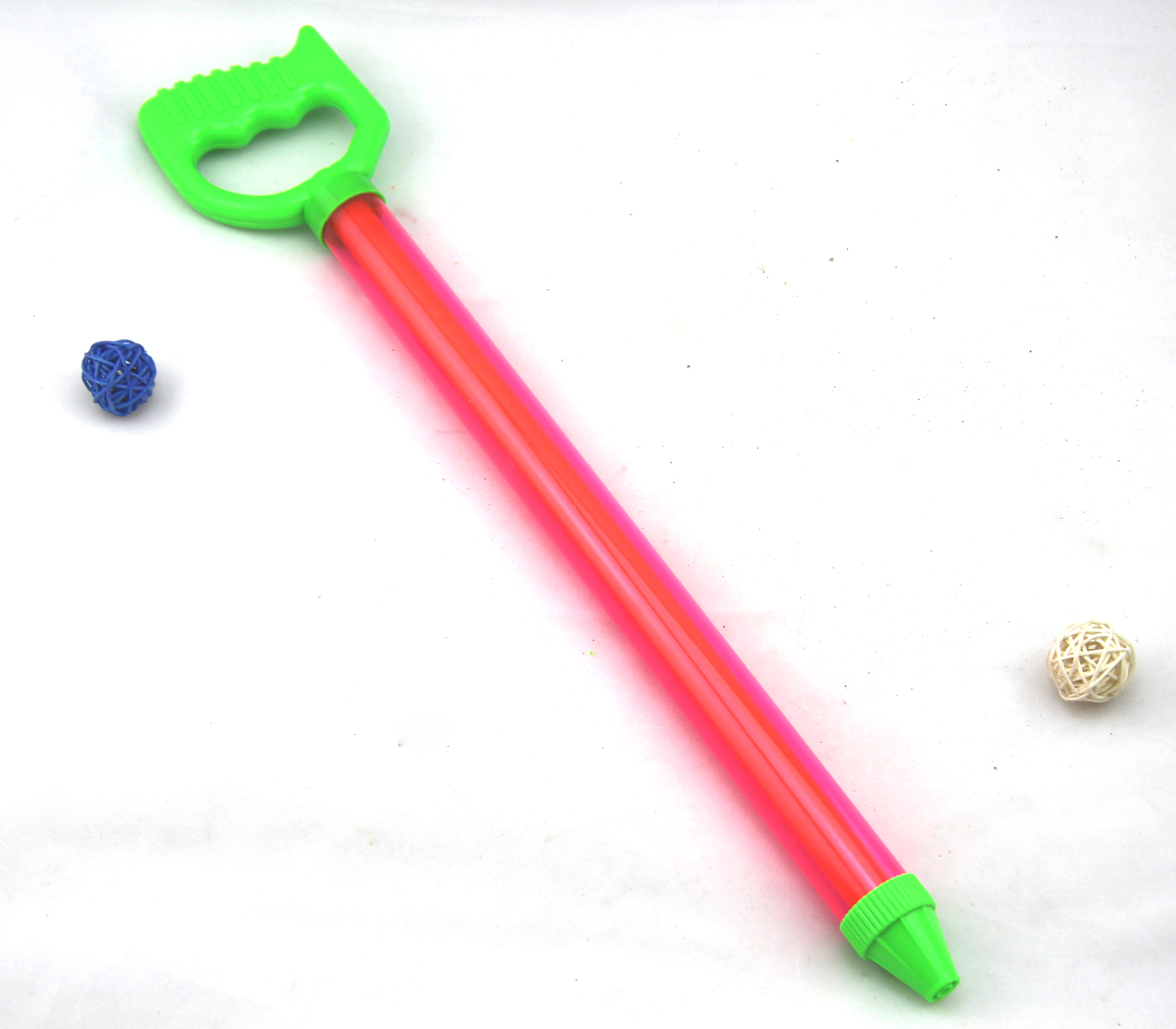 The length of the 688-57 water pump gun is 57CM Specification drawing