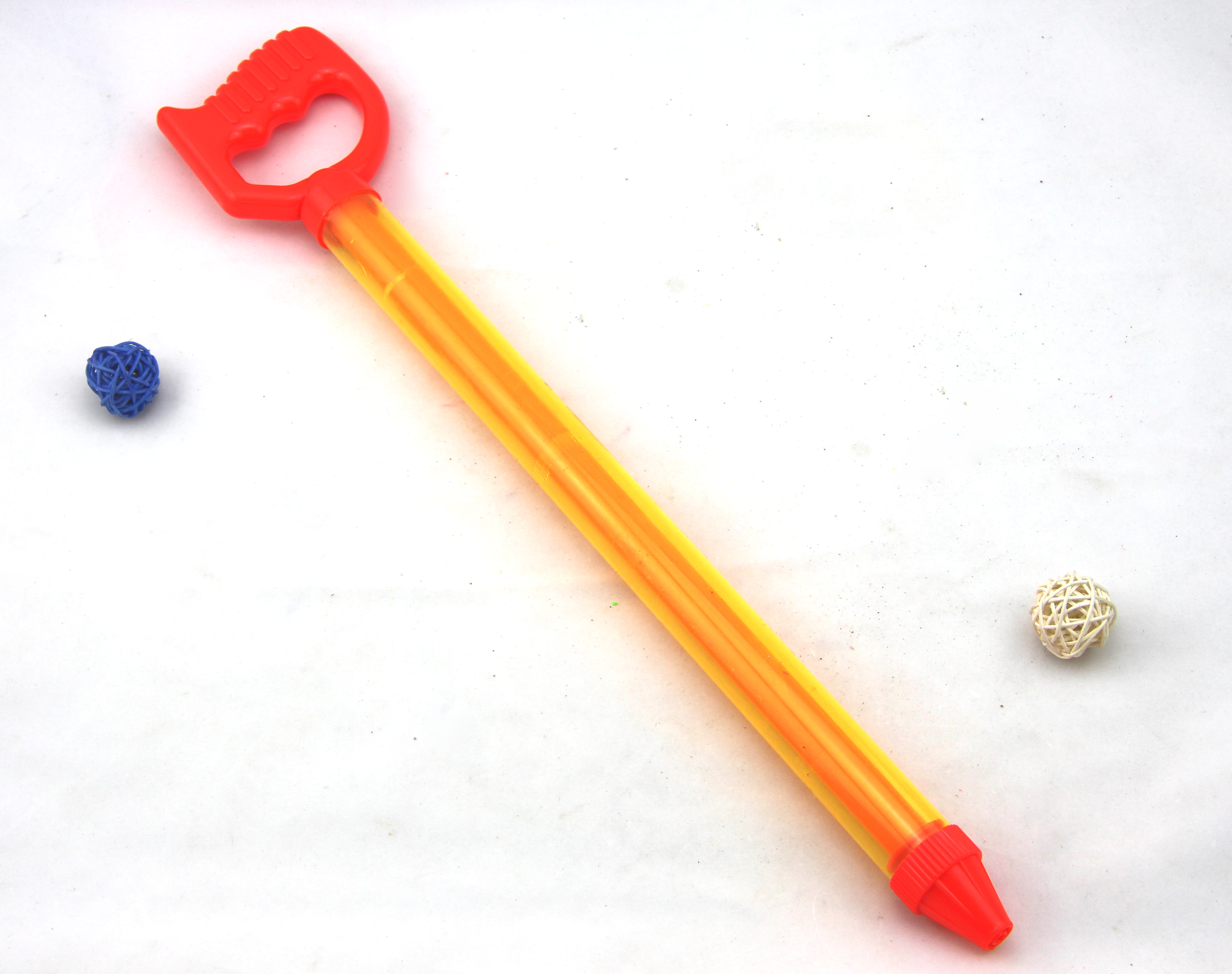The length of the 688-57 water pump gun is 57CM