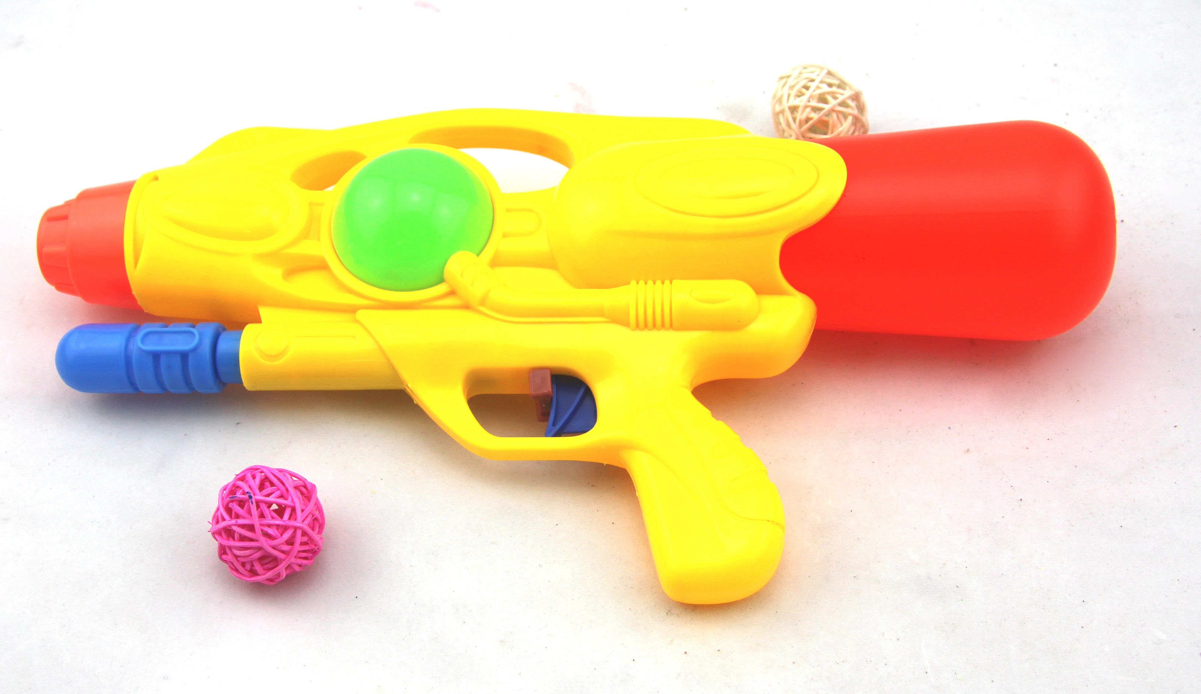 Factory direct sales of 8138 water gun, air pressure water gun details Picture