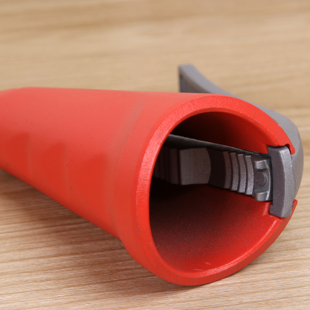 Walnut Clamp Funnel Type Hazelnut Clamp Nut Holder Shell Tool Application Scenario