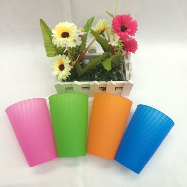 Juice cup, washbasin cup, plastic water cup, striped plastic cup Application Scenario