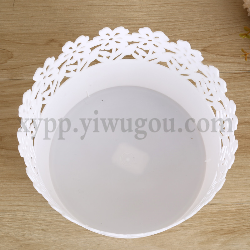 Plastic storage baskets, round storage baskets, organizing baskets, storage baskets, lace trim Application Scenario
