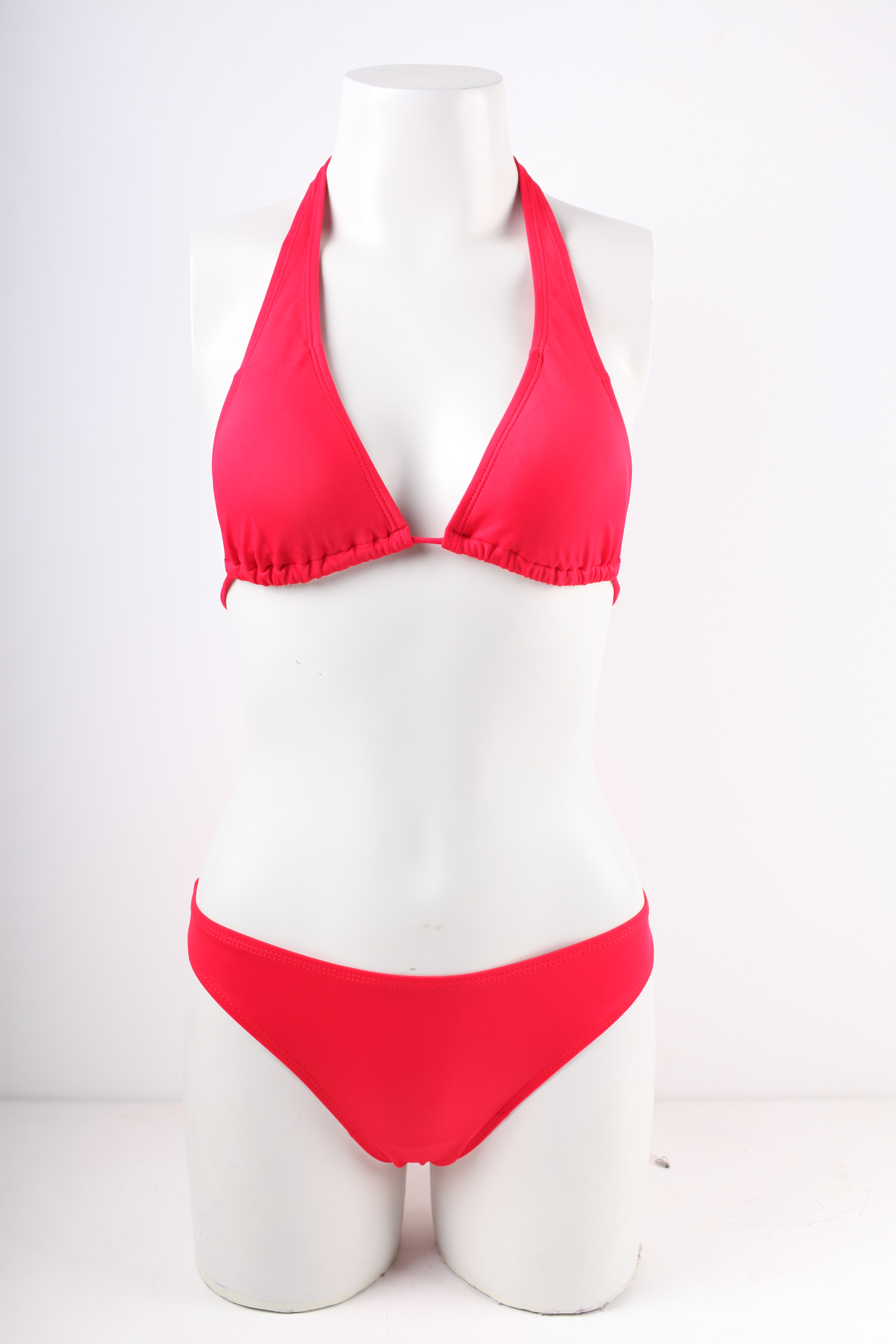 Solid color bikini clearance a large number of foreign trade stock processing style can provide samples
