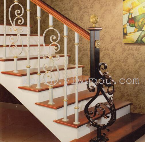 We supply various wrought iron, cast iron, powder-coated and stainless steel guardrails Application Scenario