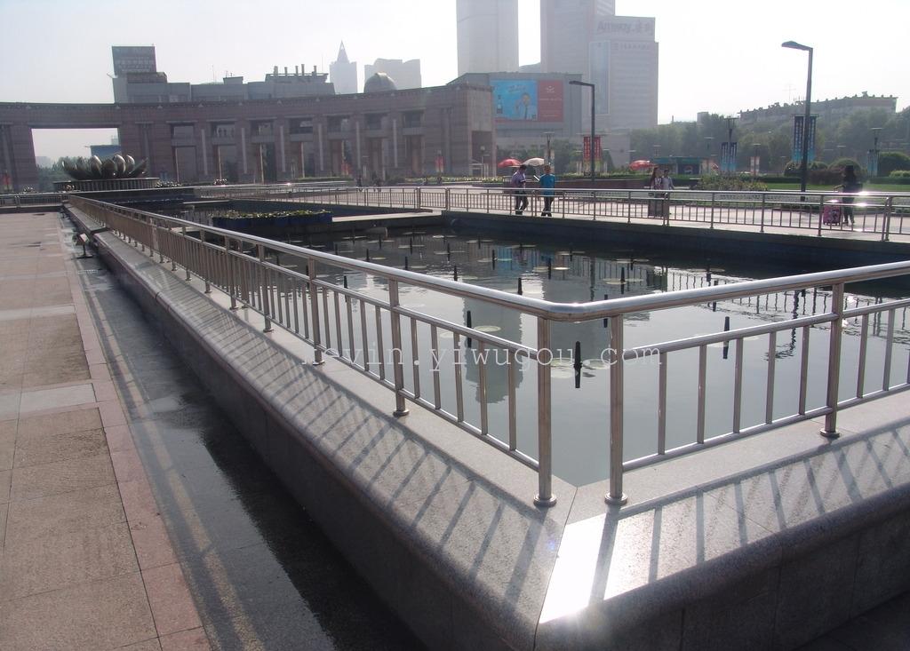 Stainless steel guardrails, stainless steel stair railings, stainless steel fences, stainless steel grilles Application Scenario