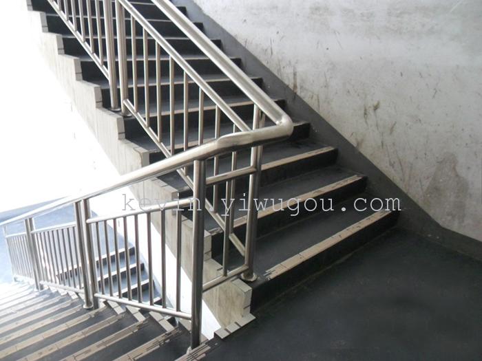 Stainless steel guardrails, stainless steel stair railings, stainless steel fences, stainless steel grilles details Picture