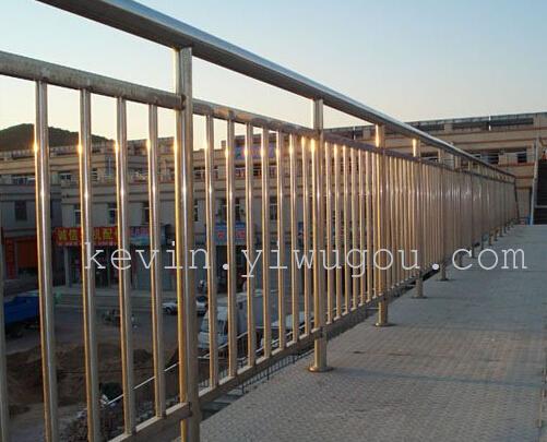 Stainless steel guardrails, stainless steel stair railings, stainless steel fences, stainless steel grilles Application Scenario