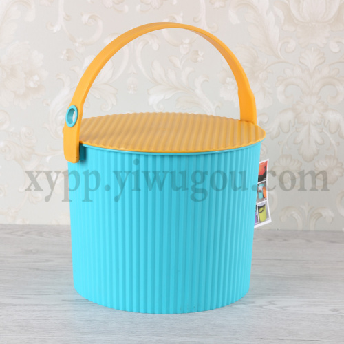 户外钓鱼桶可坐水桶带盖可拎杂物桶S18-6669