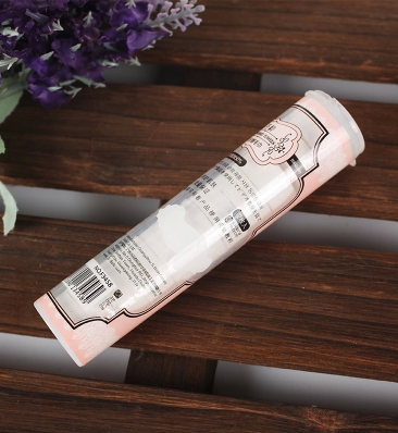 Outdoor disposable pure cotton compressed towel thick toiletry bag, essential for swimming, sports, hair drying, quick drying and water absorption Application Scenario