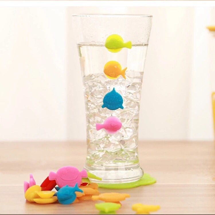 Silicone cup sticker creative