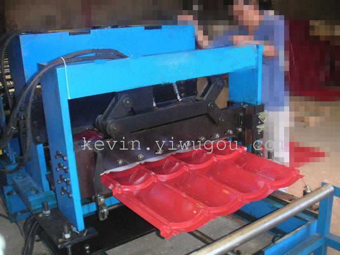 Factory direct sales of color steel tile pressing machines details Picture
