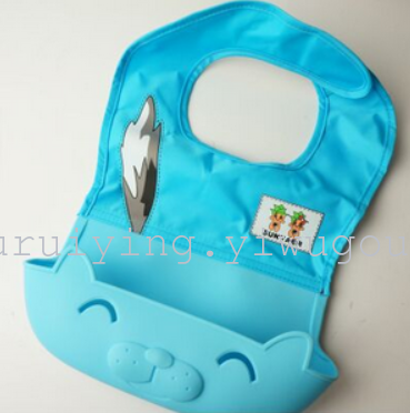 Children's food bags, silicone bibs, three-dimensional fabric bibs, baby products, direct sales from export and foreign trade factory Application Scenario