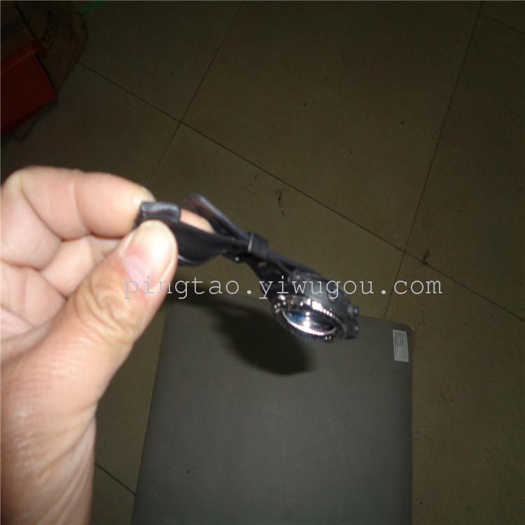 Children's toys, five laser heads, men's watches, gifts, LED keychains, night lights, direct sales from street stalls Specification image