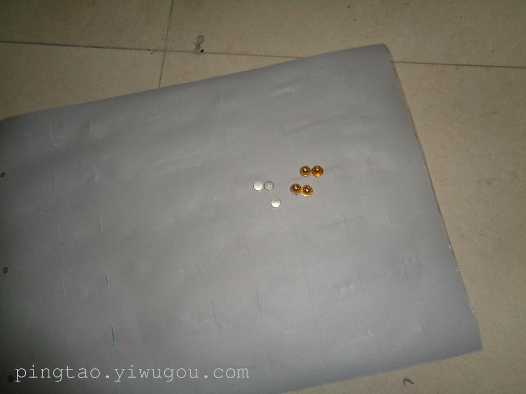 Children's toys: Five laser lights with whistles. Promotional gifts: Laser light emission. Factory direct sales Specification image