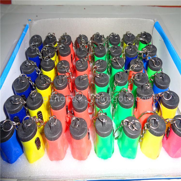 Children's toy mini keychains, plum blossom lamps, event gifts, LED night lights, luminous pendants, factory direct sales