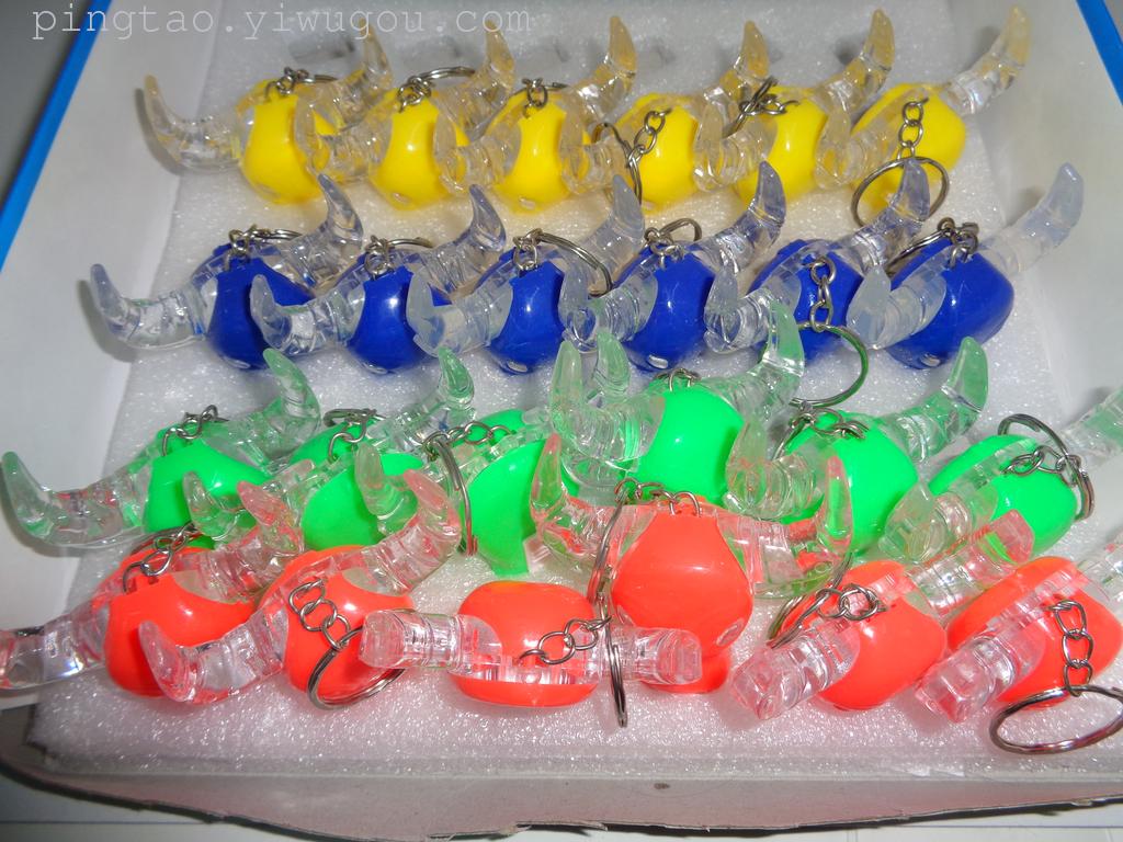 儿童玩具电筒LED钥匙扣礼品小夜灯CSQ001牛头地推货源厂家直销