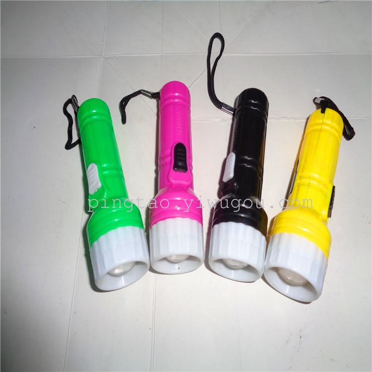 Children's toys 1779 flashlight, gift, keychain lamp, luminous pendant, LED night light, factory direct sales Specification image