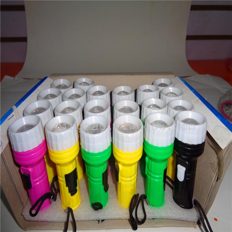 Children's toys 1779 flashlight, gift, keychain lamp, luminous pendant, LED night light, factory direct sales