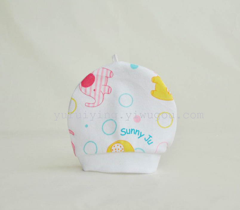 Wholesale of baby hats, children's boneless hats, head protection hats, newborn products and mother and baby products Application Scenario