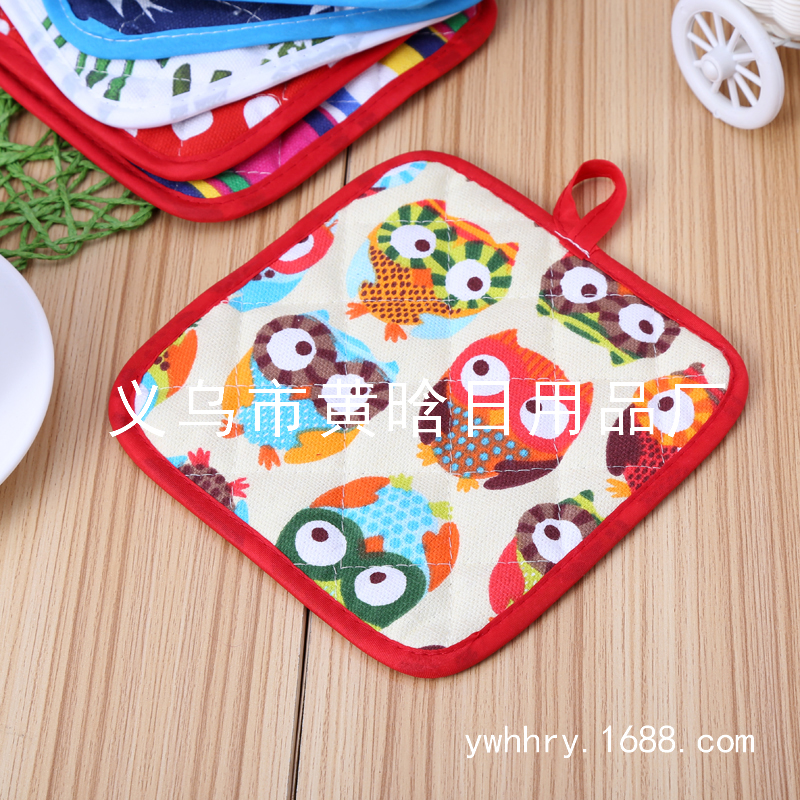 Microwave oven heat cushion canvas coaster pot cushion microwave oven heat cushion thickened and added heat resistant and heat resistant pad Specification drawing
