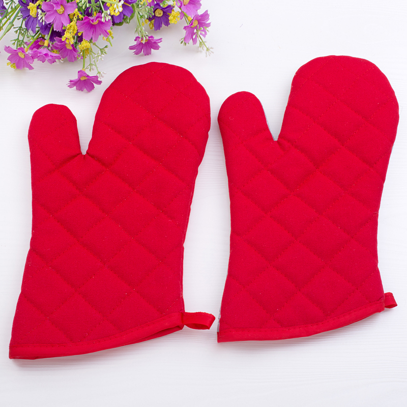 Specializing in the production of real heat insulation and heat proof effect of microwave oven gloves, heat resistant, heat proof and heat proof oven baking gloves
