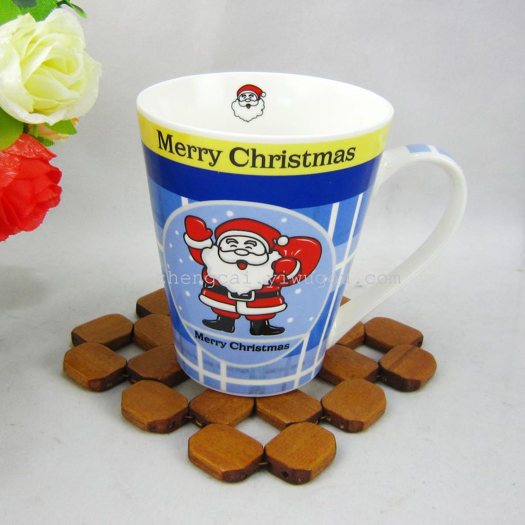 Christmas cup, ceramic cup, cartoon cup, advertising gift cup, coffee cup, Zhengcai 001 Application Scenario