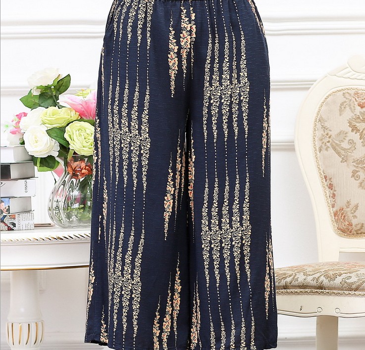 Summer loose and tight waist wide-leg women's clothing for middle-aged and elderly people, street stall supply, square aunties, seven-inch pants Specification image