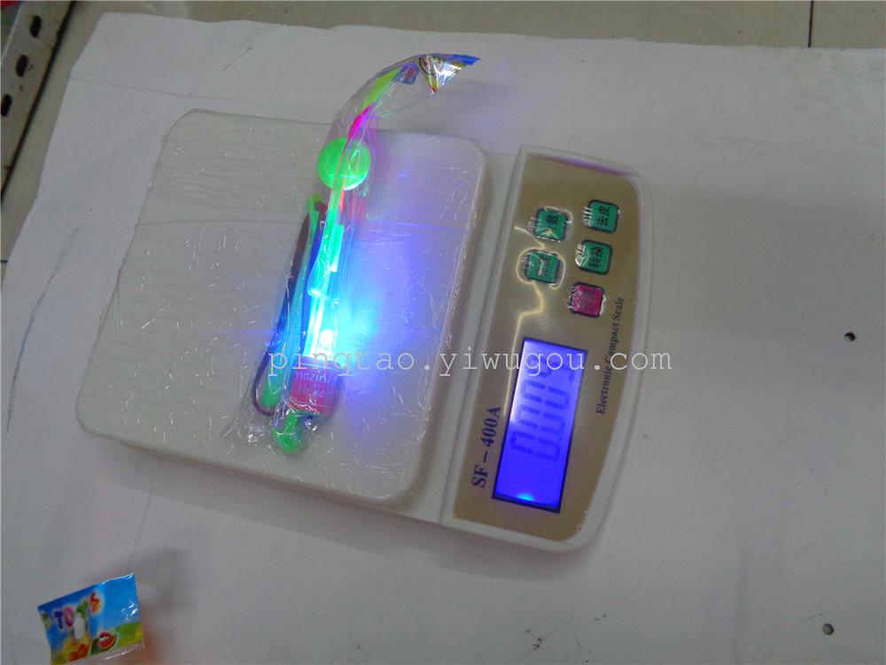Children's plastic toys, LED night lights, gifts, double-flashing lights, little flying arrows, street stalls, direct sales from the manufacturer Application Scenario
