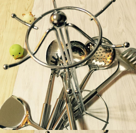 Stainless steel knife, fork and spoon six-piece set hanging style Application Scenario