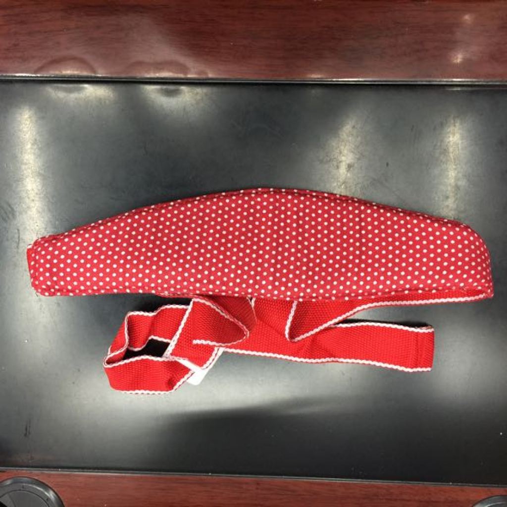 汽车儿童安全座椅实物图