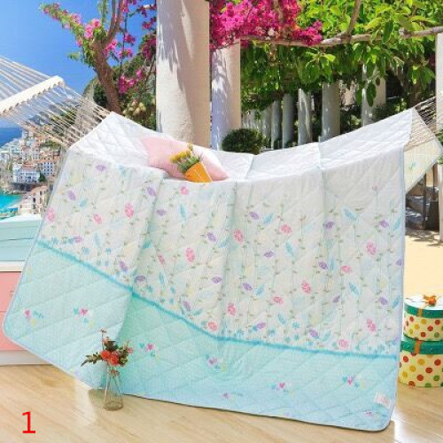 Summer cool quilt, small floral cartoon single and double thin quilt bedding factory direct sales at special prices