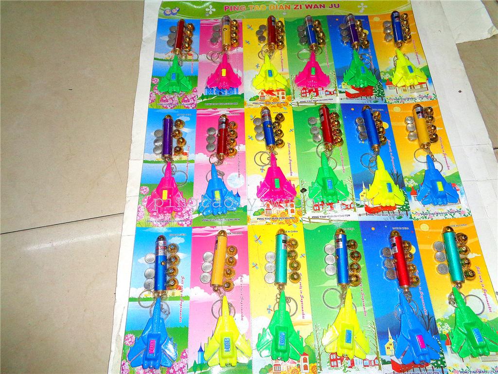 Toy keychain light, five-head laser plus aircraft light, gift LED night light, street stall supply, factory direct sales