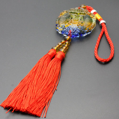 Pudding Station Accessories, 10-yuan department store creative men's car rearview mirror pendants, couple car interior accessories Application Scenario