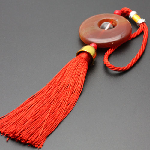 Pudding Station Accessories, 10-yuan department store creative men's car rearview mirror pendants, couple car interior accessories Application Scenario