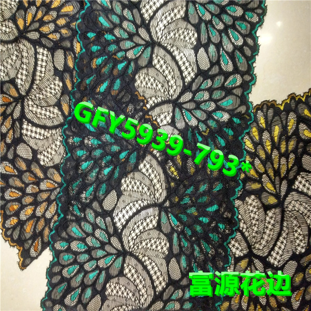 服装饰品实物图