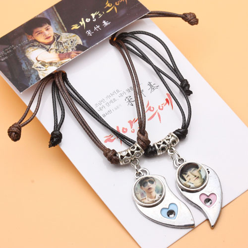 Men's bracelet, Japanese and Korean version couple accessories, leather rope, personalized retro multi-layer student bracelet details Picture